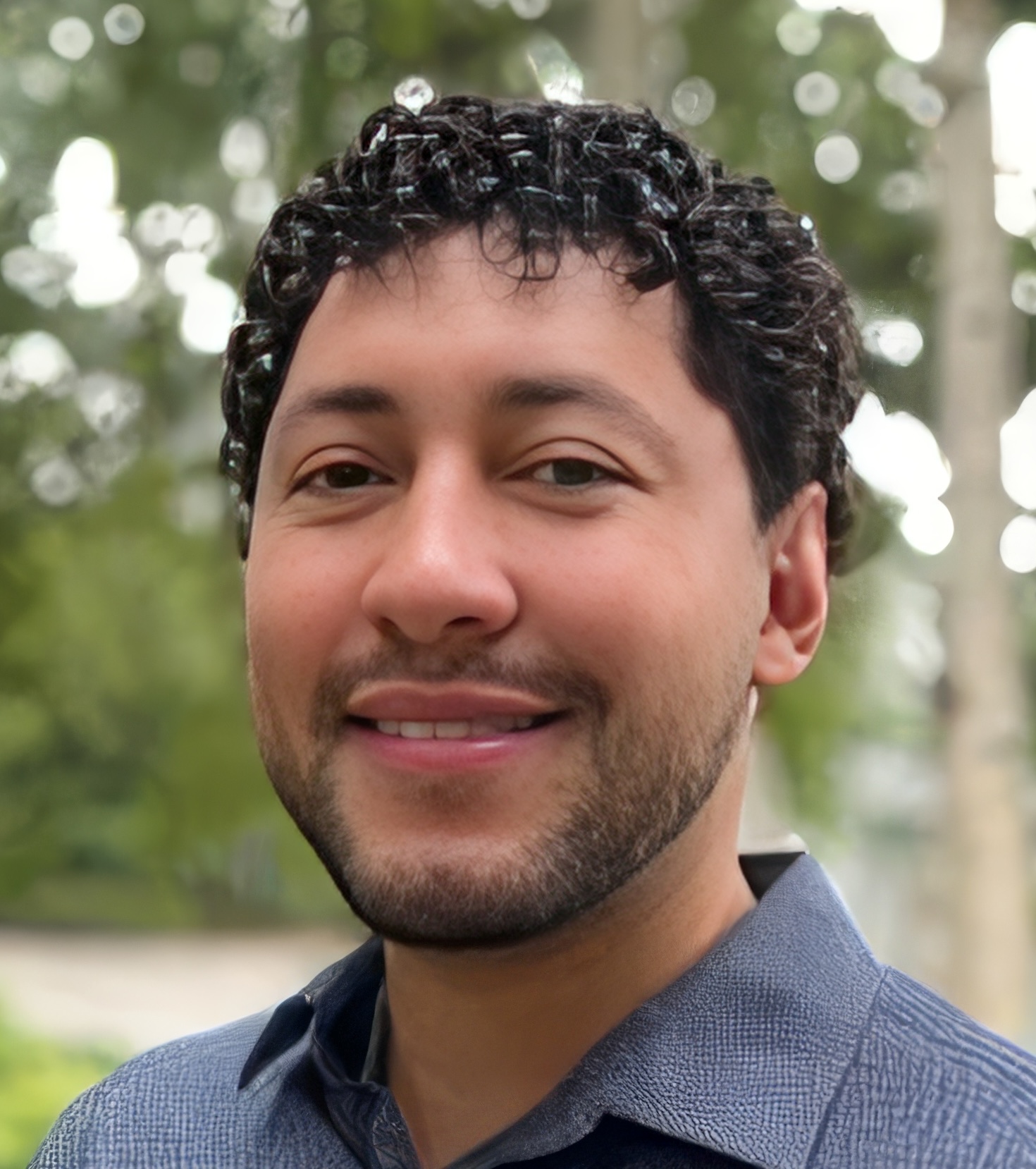 Sebastian Galindo Maya-headshot